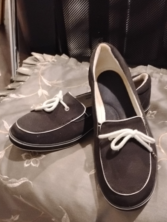 Grasshoppers Shoes - Grasshoppers Black Canvas Slip-On Loafers  Size 11